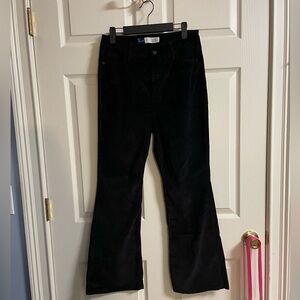 Old Navy Women's Higher Hi-Rise Flare Black Pants
